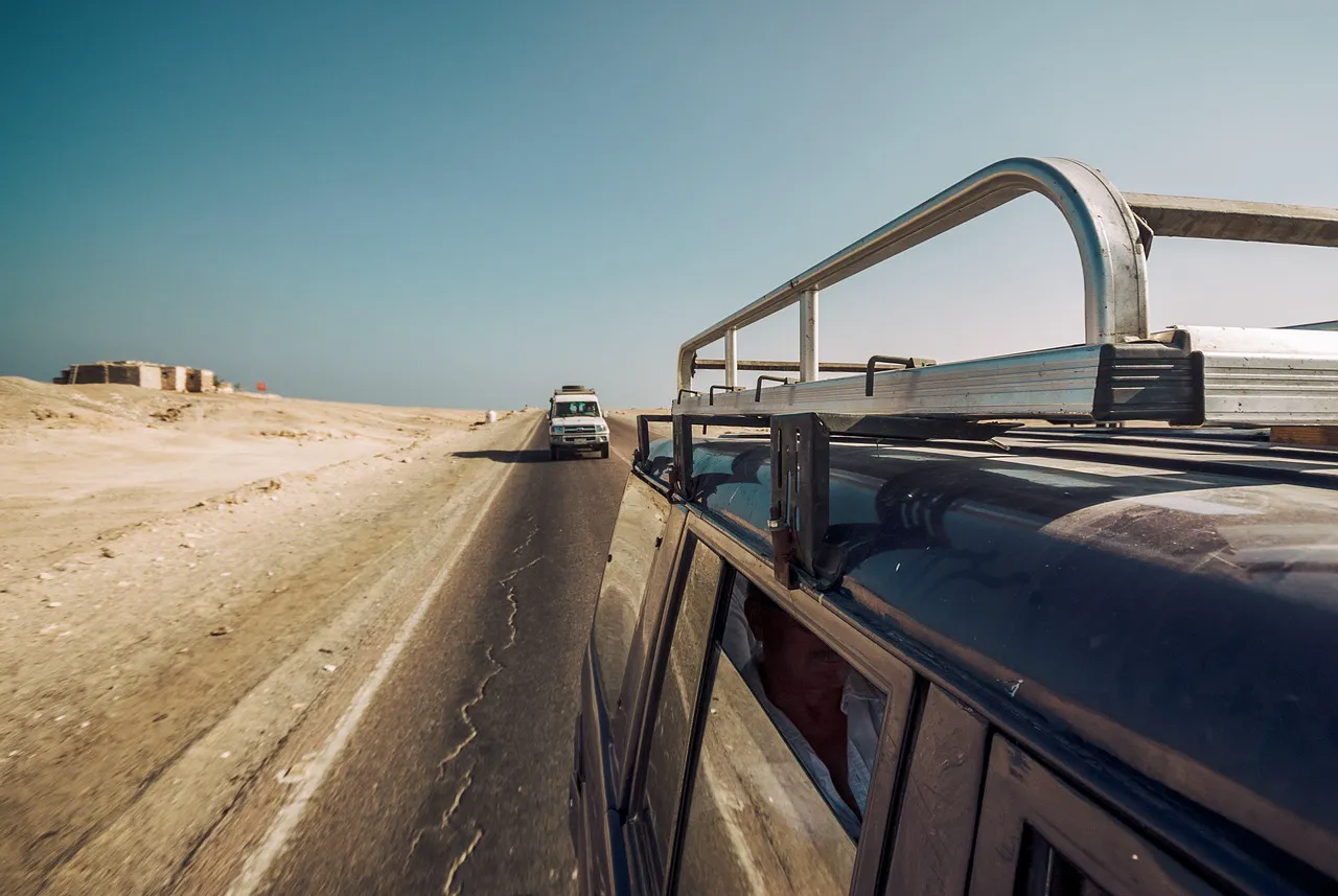 4x4 rig on open desert trail